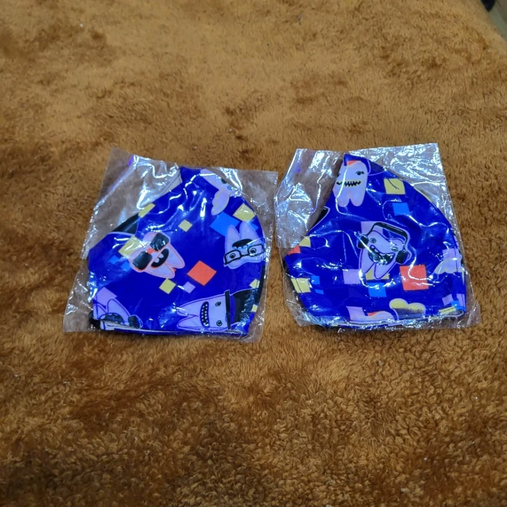 Reusable Adult Face Mask 2pack  Tooth Theme, nose - chin 4.5